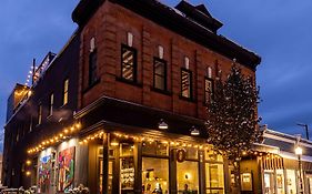 Eleven Revelstoke Lodge